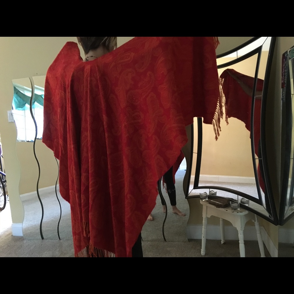 Vintage paisley shaul